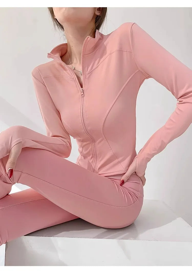 Campera Deportiva Mujer Slim Fit con Cierre y Secado Rápido