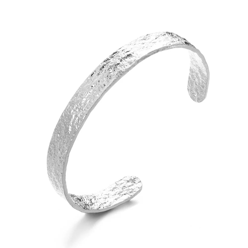 Pulsera Brazalete Abierta de Acero Inoxidable Dorado con Diseño Clásico